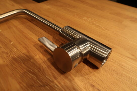 Noba køkkenarmatur - Læs beskrivelse