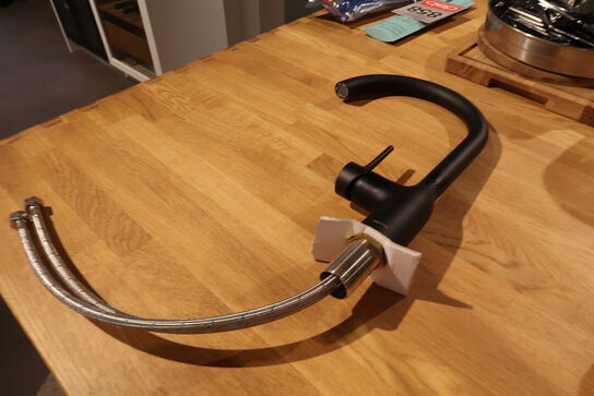 Nobili Mania køkkenarmatur - 1 grebs, Matsort, 220mm, C-tud