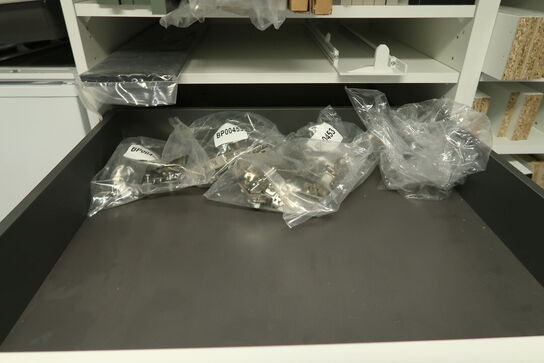 Tøm lageret - Kæmpe varelager KVIK køkken - SE ALLE BILLEDER