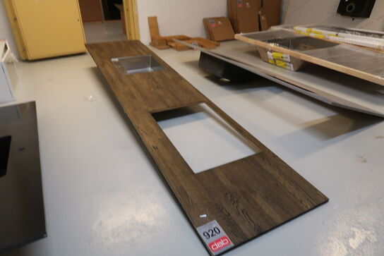 Bordplade med vask & kogeplade hul