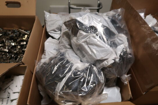 Tøm lageret - Kæmpe varelager KVIK køkken - SE ALLE BILLEDER