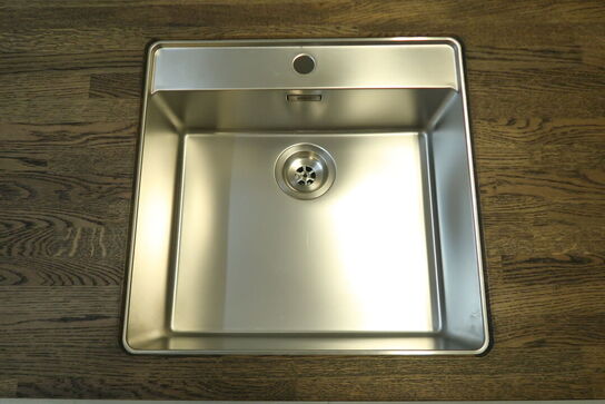 Bordplade med vask & kogeplade hul