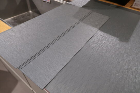 7 stk. Bestikbakker + 8 stk. Skridmåtter 