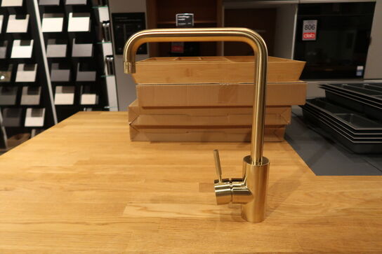 Cassøe Noba K6 køkkenarmatur - Børstet messing K6BM