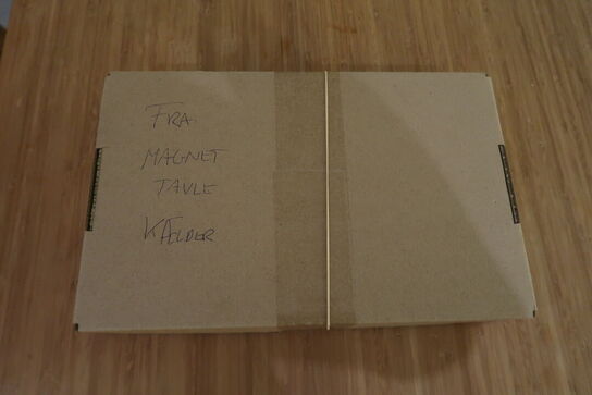 Magnettavle med tilbehør 