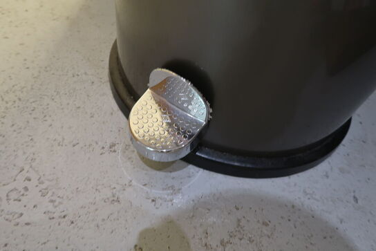 Wesco pedalspand 40 l