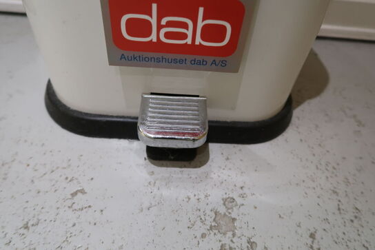 Wesco Pedalspand 13 Liter