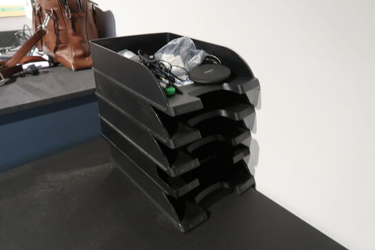 Hæve-/sænkebord + Kontorstol