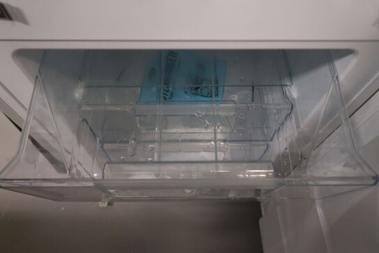 AEG 5000 ColdSense NSC5S181ES Integreret Køle-/Fryseskab 177.2 cm 