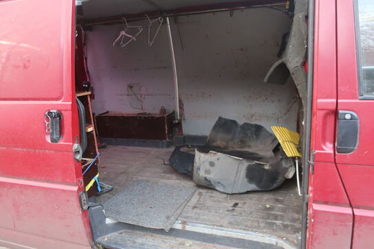 Varebil VOLKSWAGEN Transport.kassevogn 2,4 D