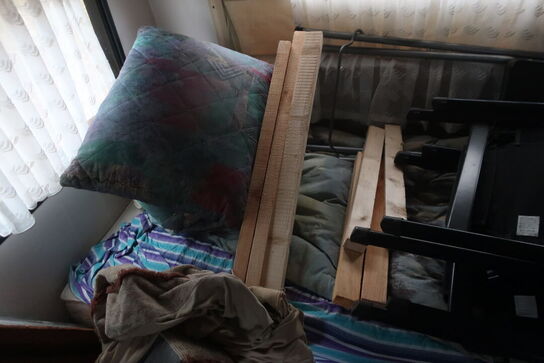 Campingvogn HOBBY 460 med indhold