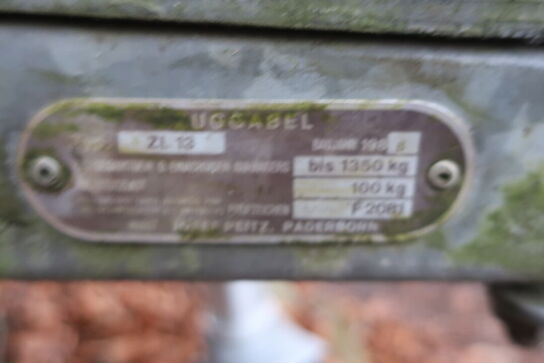 Campingvogn HOBBY 460 med indhold