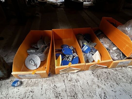 Div. Varelager og reservedele