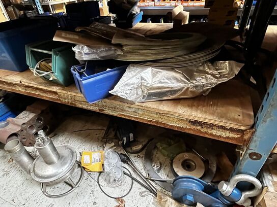 Div. Varelager og reservedele