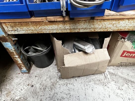 Div. Varelager og reservedele