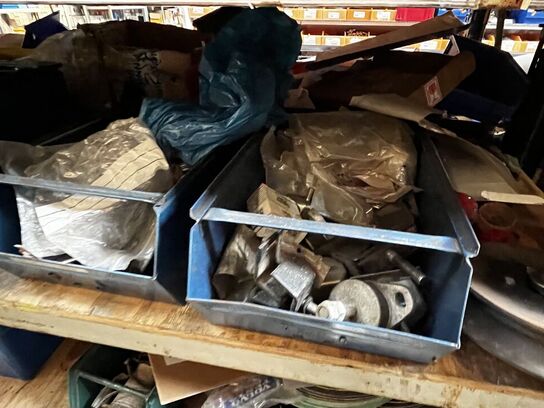 Div. Varelager og reservedele