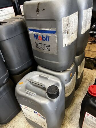 100L olie MOBIL Mobilgard 1 SHC