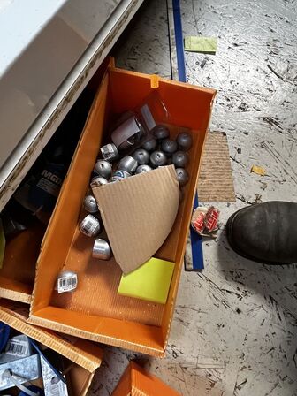 Div. Varelager og reservedele