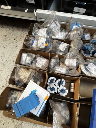 Div. Varelager og reservedele