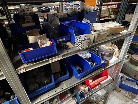 Div. Varelager og reservedele