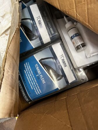 Palle med div. Varelager og reservedele