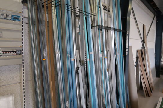 Stativ med div. Lister