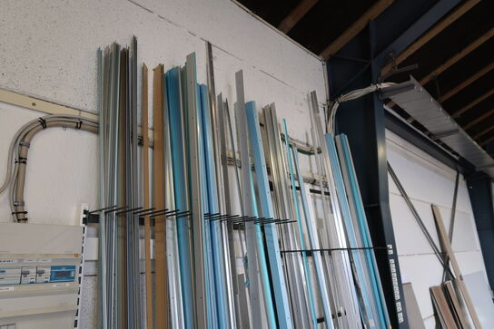 Stativ med div. Lister