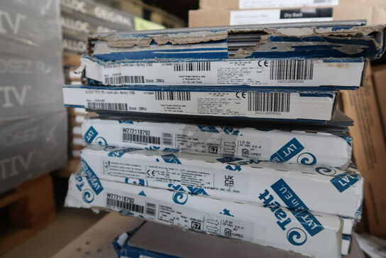 16 pakker blandet gulv