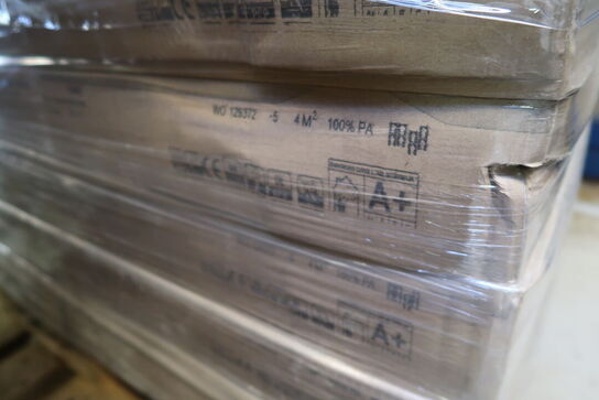 28 pakker tæppefliser