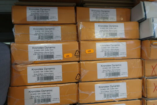 18 pakker gulv KRONOTEX Dynamic