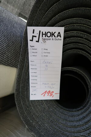 1 rulle gulvtæppe CARNI