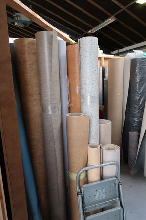 Div. Ruller pvc/vinyl/linoleum der er både hele/ubrugt og bruge ruller