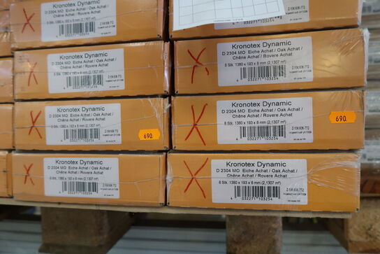 18 pakker gulv KRONOTEX Dynamic