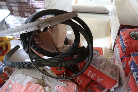 Palle med gulvspartelmasse ARDEX K40