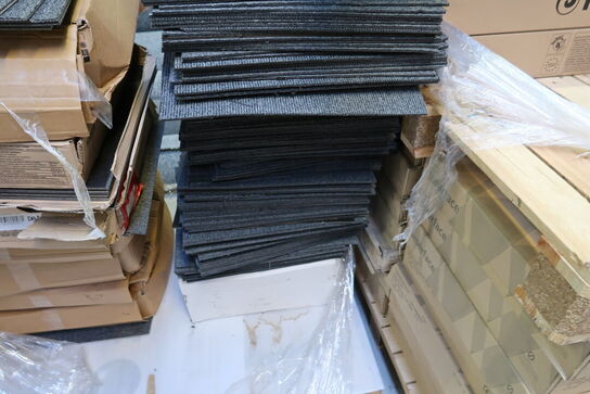 Palle med div. Tæppefliser