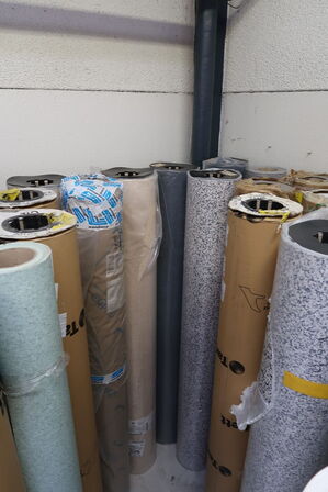 Div. Ruller pvc/vinyl/linoleum der er både hele/ubrugt og bruge ruller