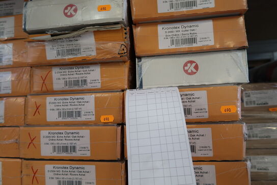 18 pakker gulv KRONOTEX Dynamic