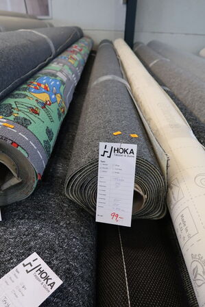 1 rulle gulvtæppe TANBO