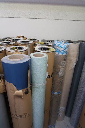 Div. Ruller pvc/vinyl/linoleum der er både hele/ubrugt og bruge ruller