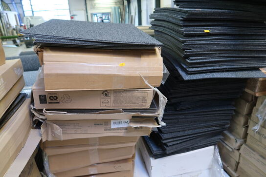 Palle med div. Tæppefliser