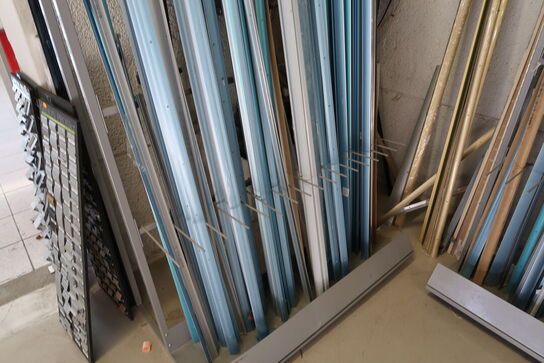 Stativ med div. Lister