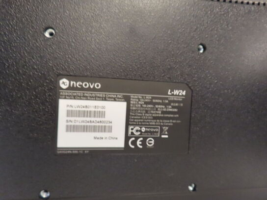 2 stk. monitorer, Neovo L-W24 og Lenovo T2224dA, tastatur og mus
