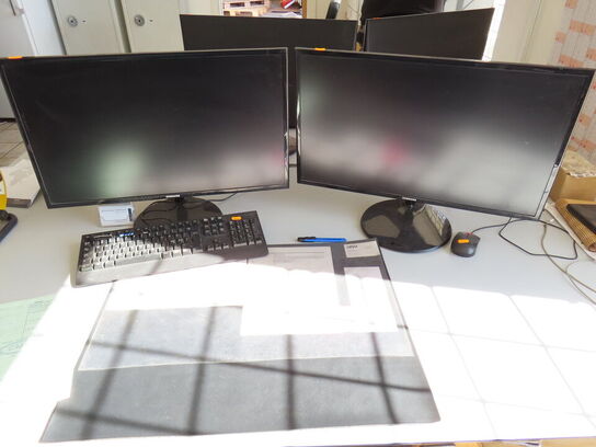 2 stk. 27" monitorer, Samsung C27F354FHU, tastatur og mus