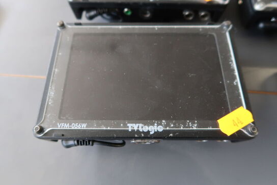3 stk. 5,6" Videomonitors TVLOGIC VMF-056W