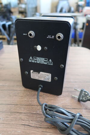 2 stk. Aktive monitors FOSTEX 6301B