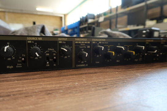 Dolby Processor Model 740