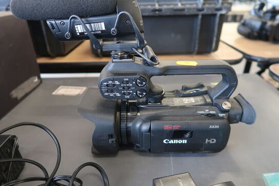 Camcorder CANON XA30