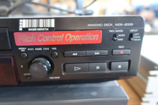 Minidisc-afspiller og tuner SONY / NAD