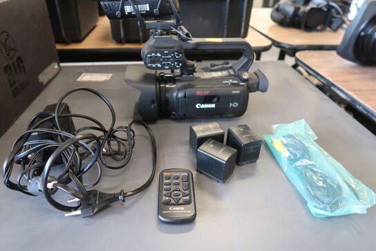 Camcorder CANON XA30