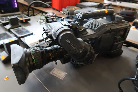 2 stk. Videokameraer PANASONIC AJ-HPX2100E